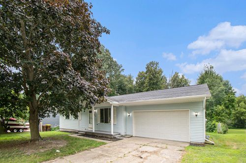 2539 Renfrew Way, Lansing, MI, 48911-6422 | Card Image