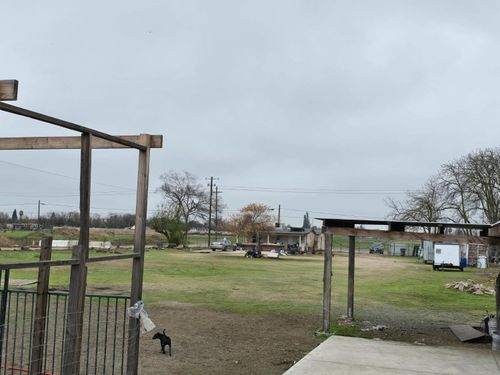 41 E Church Ave, Fresno, CA, 93706-4705 | Card Image
