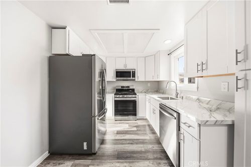 2915 Deacon St Unit #17, Simi Valley, CA, 93065 | Card Image