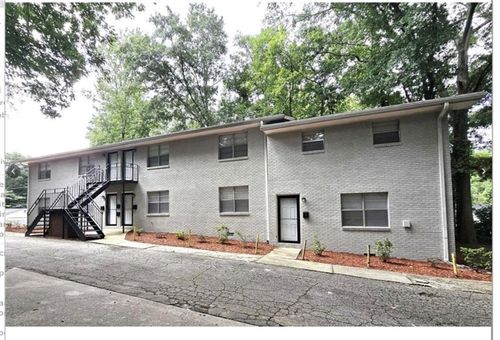 apt-3-2637 Lester St, atlanta, GA, 30344-3032 | Card Image