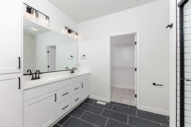 1908 Dunraven Rd, Home with 2 bedrooms, 3 bathrooms and 2 parking in Bloomington IL | Image 21