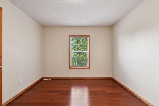 Upper level bedroom 2 | Image 15