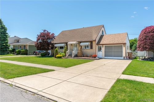 34 Louise Dr, Cheektowaga, NY, 14227-3511 | Card Image