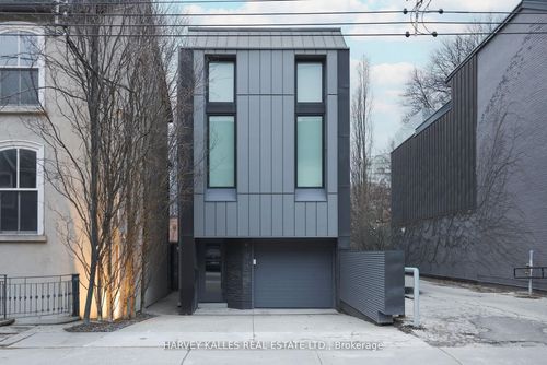 41 Berryman St, Toronto, ON, M5R1M7 | Card Image