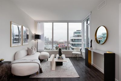 707 - 1708 Ontario St, Condo with 3 bedrooms, 2 bathrooms and 1 parking in Vancouver BC | Image 2