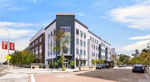 435 W Center St, Anaheim, CA, 92805 | Card Image