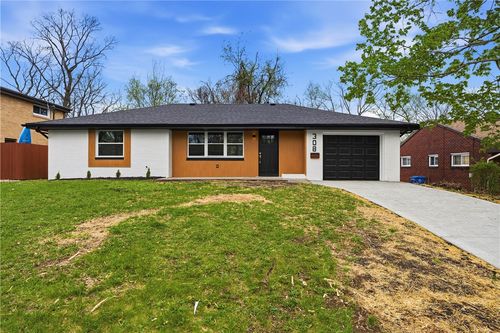 308 Glenmore St, Lower Burrell, PA, 15068-2604 | Card Image