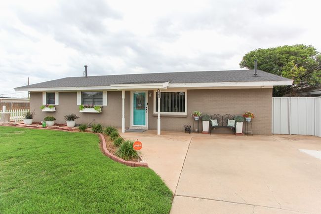 2505 Cheyenne Dr, House other with 3 bedrooms, 2 bathrooms and 2 parking in Big Spring TX | Image 37