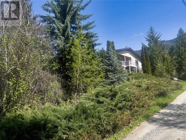 5110 Vance Rd, House other with 3 bedrooms, 3 bathrooms and 2 parking in Canyon BC | Image 25