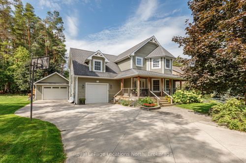 19 Melville St, Clearview, ON, L0M1P0 | Card Image