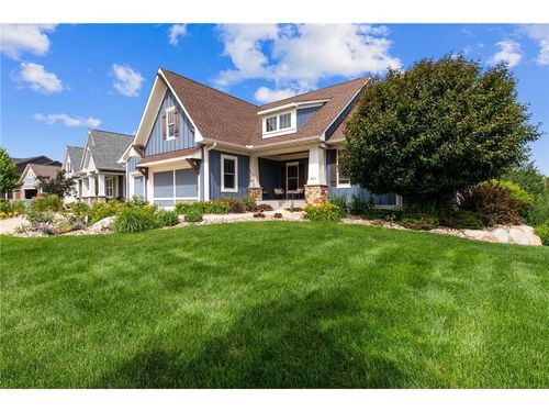 9914 8th Street, Lake Elmo, MN, 55042 | Card Image