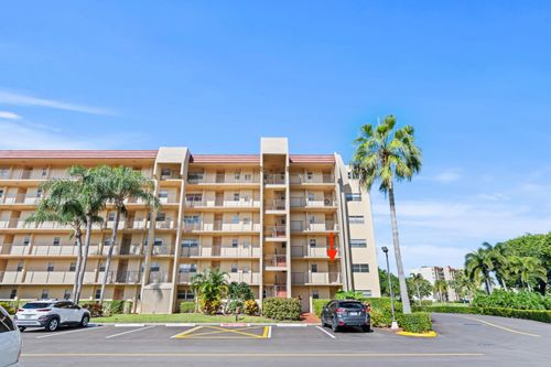 216-3590 Via Poinciana, Lake Worth, FL, 33467-2820 | Card Image