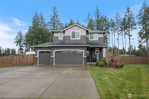 5209 Junco Ct Ne, Lacey, WA, 98516-4551 | Card Image