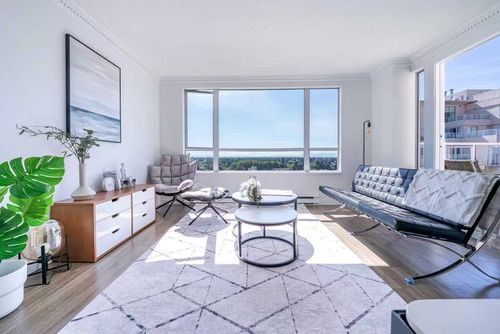 7760 Granville Ave, Richmond, BC, V6Y4C2 | Card Image