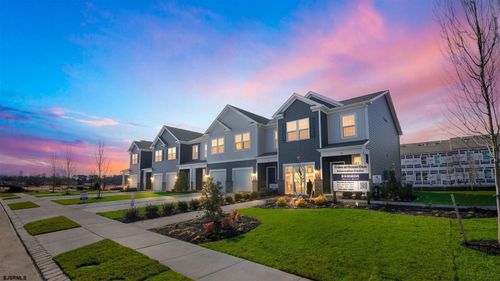 141 Corolla Dr, Egg Harbor Township, NJ, 08234-3111 | Card Image