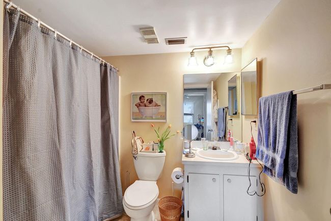 APT-203 - 7166 Golf Colony Ct, Condo with 2 bedrooms, 2 bathrooms and null parking in Lake Worth FL | Image 19