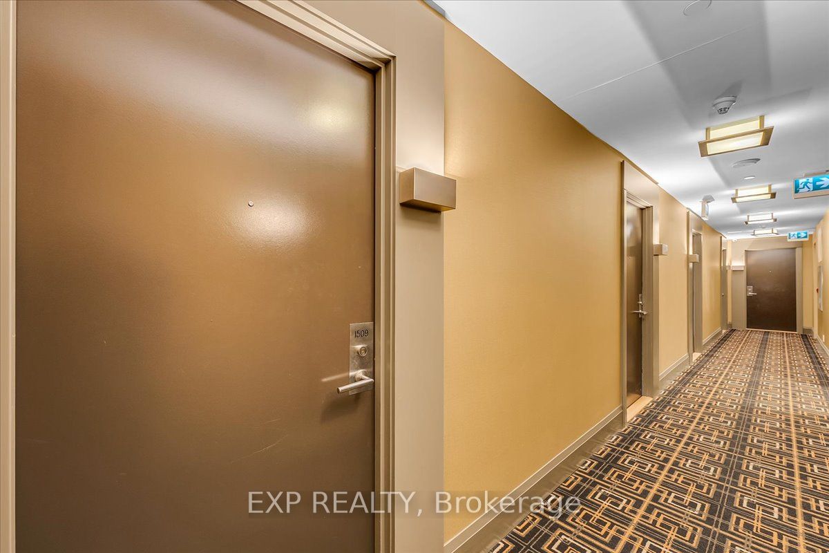 Residential in Toronto W08 2