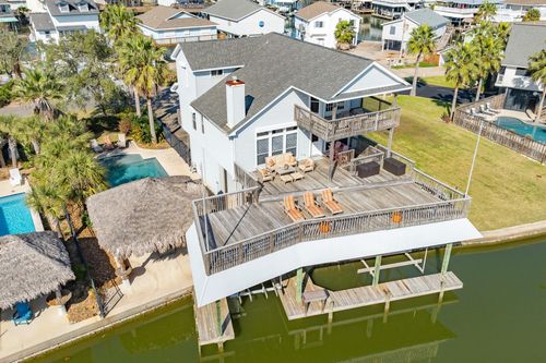 1319 Coral Way, Tiki Island, TX, 77554-6137 | Card Image