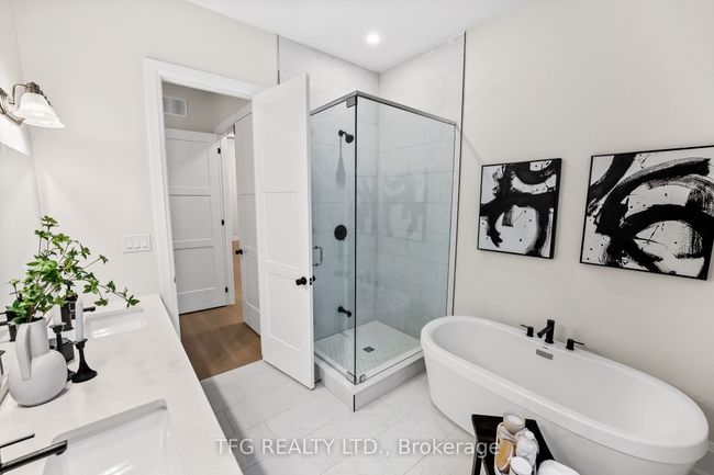 12 Cameron Crt, House other with 3 bedrooms, 3 bathrooms and 6 parking in Cavan ON | Image 24