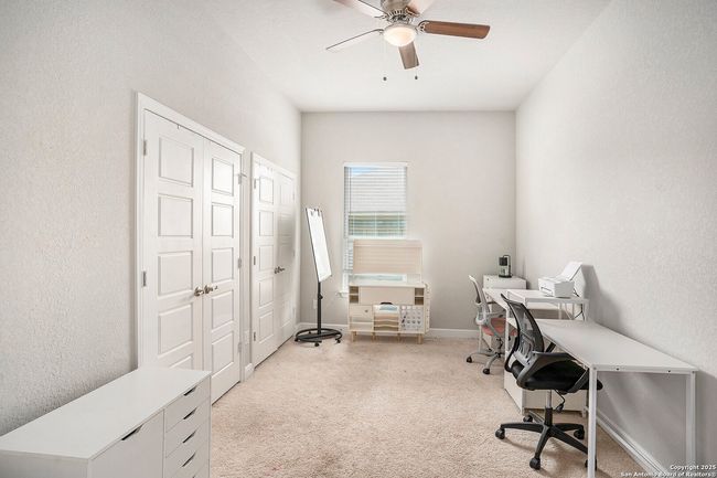 420 Bee Caves Cv, House other with 5 bedrooms, 3 bathrooms and null parking in Cibolo TX | Image 13