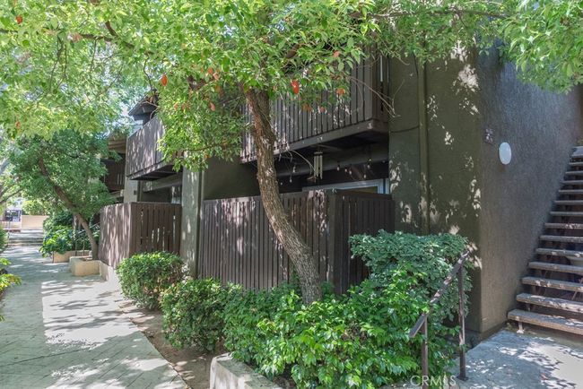 169 - 18350 Hatteras St, Condo with 1 bedrooms, 1 bathrooms and 2 parking in Tarzana CA | Image 18