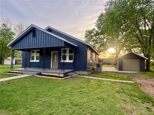 1201 Boston Pl, Russellville, AR, 72801-2909 | Card Image