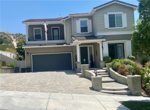 29370 Gary Dr, Canyon Country, CA, 91387 | Card Image