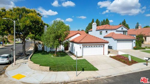 2505 Winthrop Ct, Simi Valley, CA, 93065-5811 | Card Image