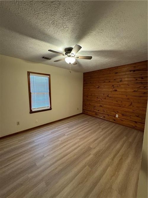 3599 Ridge Rd Se, Smyrna, GA, 30080-5829 | Card Image