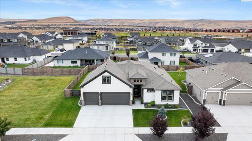 4203 Barbera St, Richland, WA, 99352-5507 | Card Image