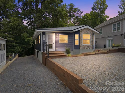 151 Dogwood Cir, New London, NC, 28127-7822 | Card Image