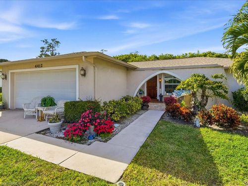 4412 Beechwood Lake Dr, NAPLES, FL, 34112-5203 | Card Image