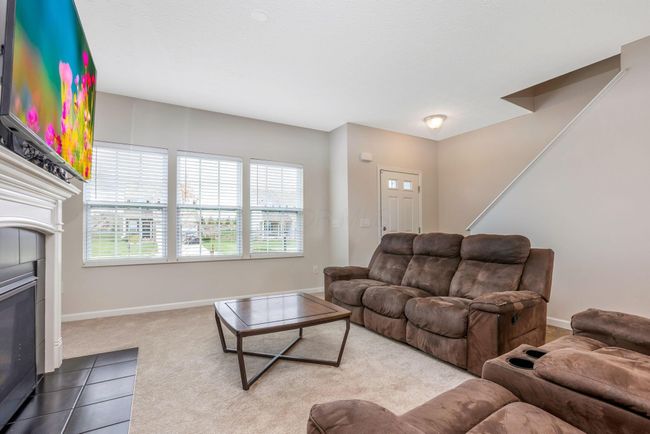 1436 Hoovler Way, House other with 4 bedrooms, 3 bathrooms and null parking in Pataskala OH | Image 6