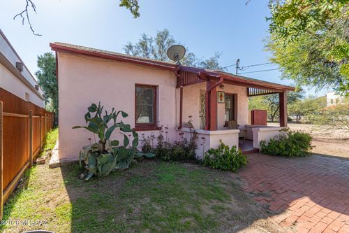 433 W Rosales Street, Tucson, AZ, 85701 | Card Image