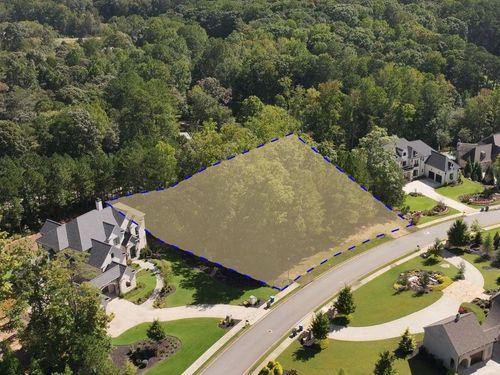 15995 Manor Club Dr, Milton, GA, 30004-8849 | Card Image