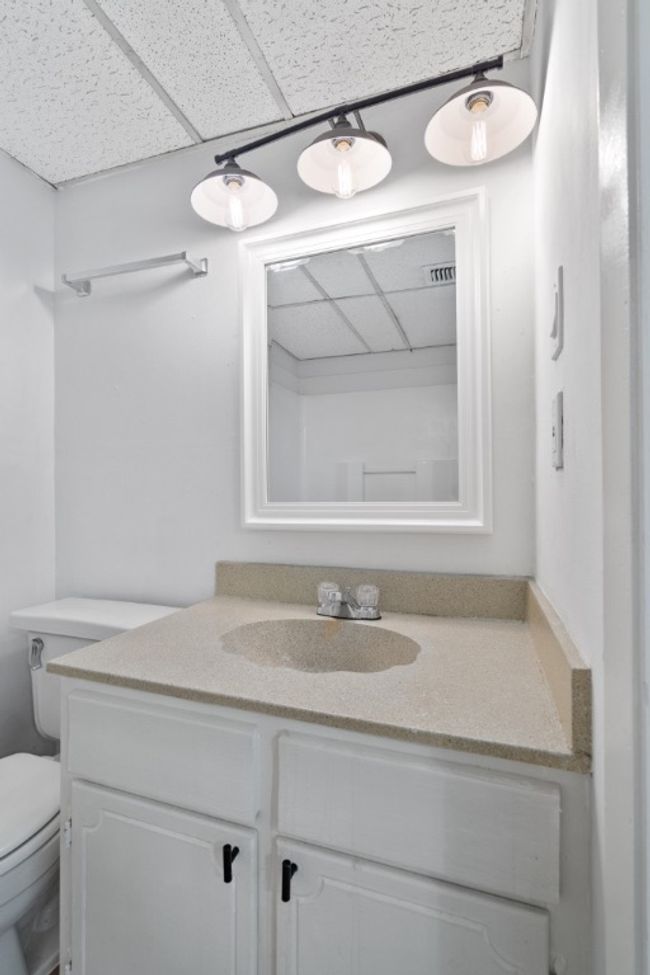 APT-203 - 4105 Speedway, Condo with 0 bedrooms, 1 bathrooms and 1 parking in Austin TX | Image 8