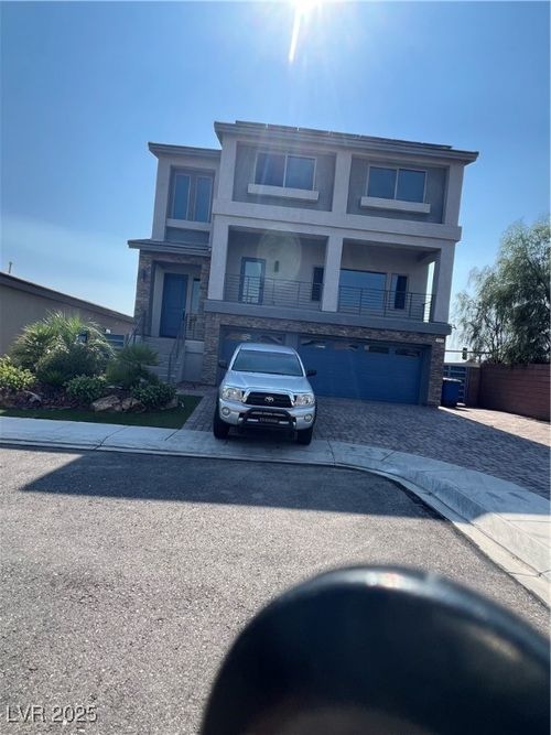 8094 Noble Ridge St, Las Vegas, NV, 89139-6319 | Card Image
