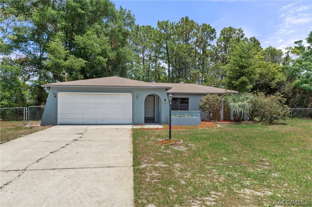 Chadwick Ave, Spring Hill, FL 34609