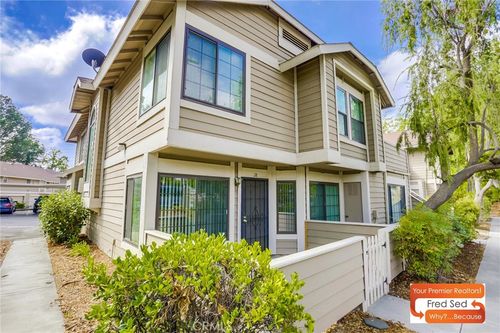 11350 Foothill, Lakeview Terrace, CA, 91342 | Card Image