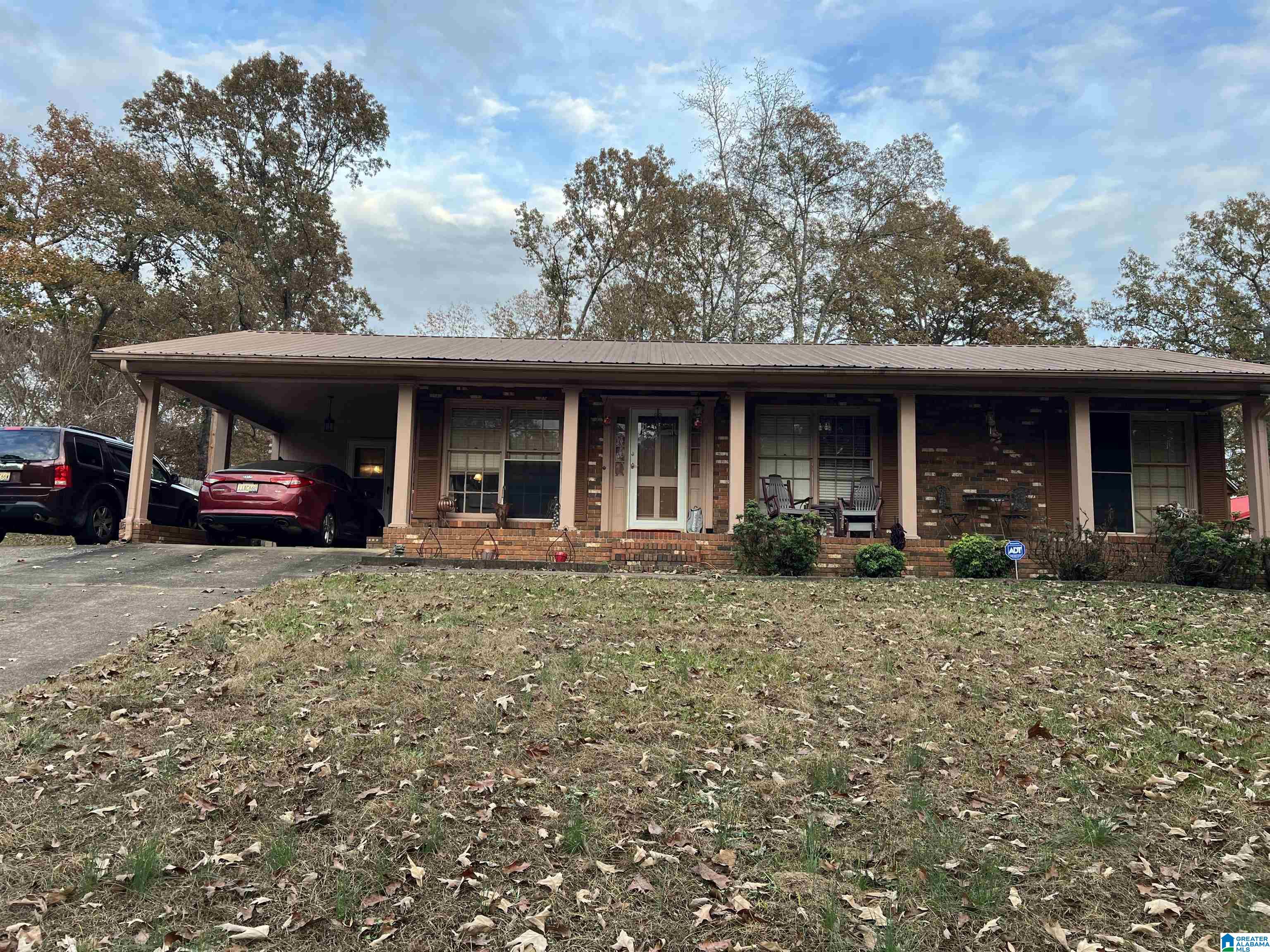 Dawson Ave, Anniston, AL 36206