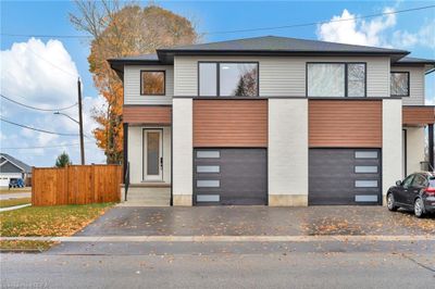 56282 Heritage Line, House other with 3 bedrooms, 2 bathrooms and 3 parking in Straffordville ON | Image 1