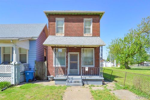 1647 Maple St, Granite City, IL, 62040-3128 | Card Image