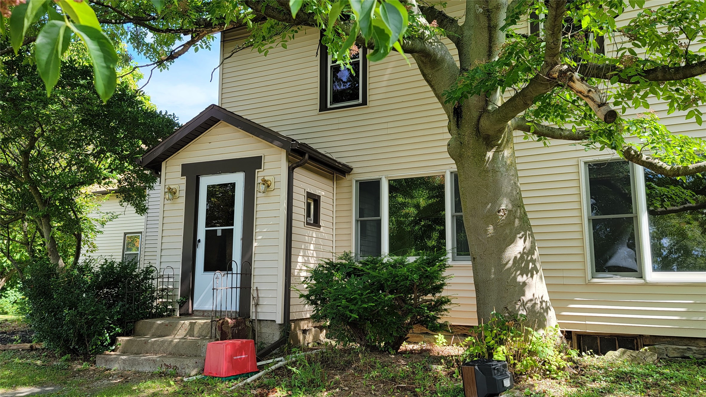 12286 Main Rd, North East, PA 16428