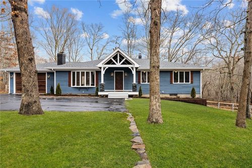 141 Congdon Dr, South Kingstown, RI, 02879-2748 | Card Image
