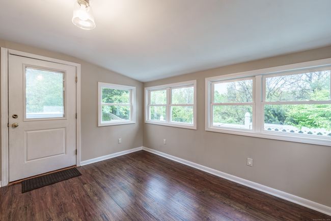 Three Season Room | Image 22
