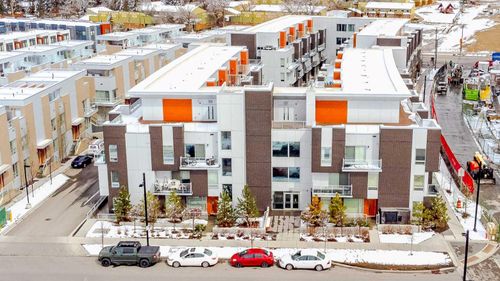 117 - 3130 Thirsk Street Nw, Home with 1 bedrooms, 1 bathrooms and 1 parking in Calgary AB | Card Image