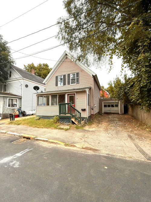 16 Rangeley Place, Rumford, ME, 04276 | Card Image