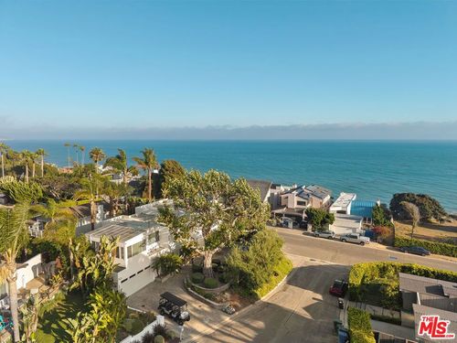 4908 Bunnie Ln, MALIBU, CA, 90265 | Card Image
