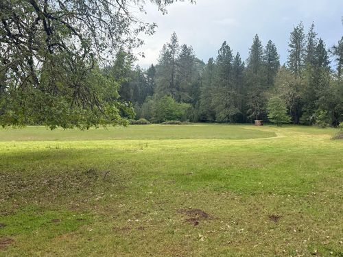 1100 Southside Rd, Grants Pass, OR, 97527-8923 | Card Image