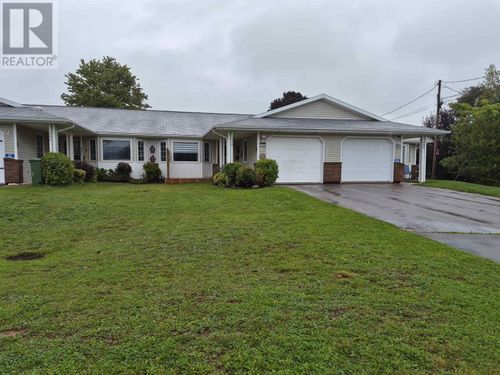 110 Strafford, Summerside, PE, C1N6B7 | Card Image